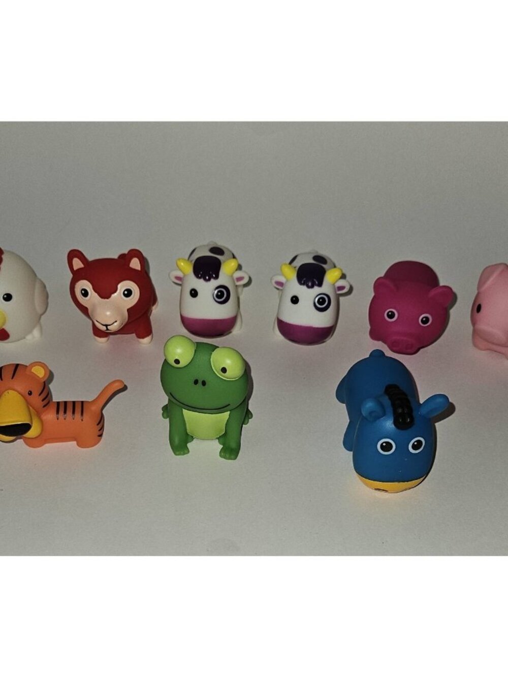 9 Plastic Animals Bath Toy Mixed Lot Colorful Pig Chicken Frog Tiger Donkey Cow